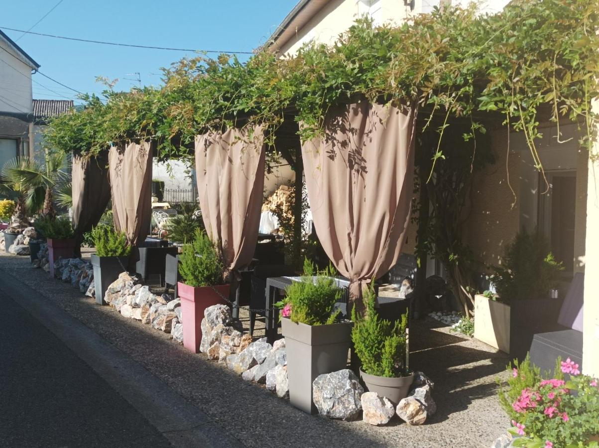 L' Auberge Campagnarde, Lourdes Poueyferre Экстерьер фото