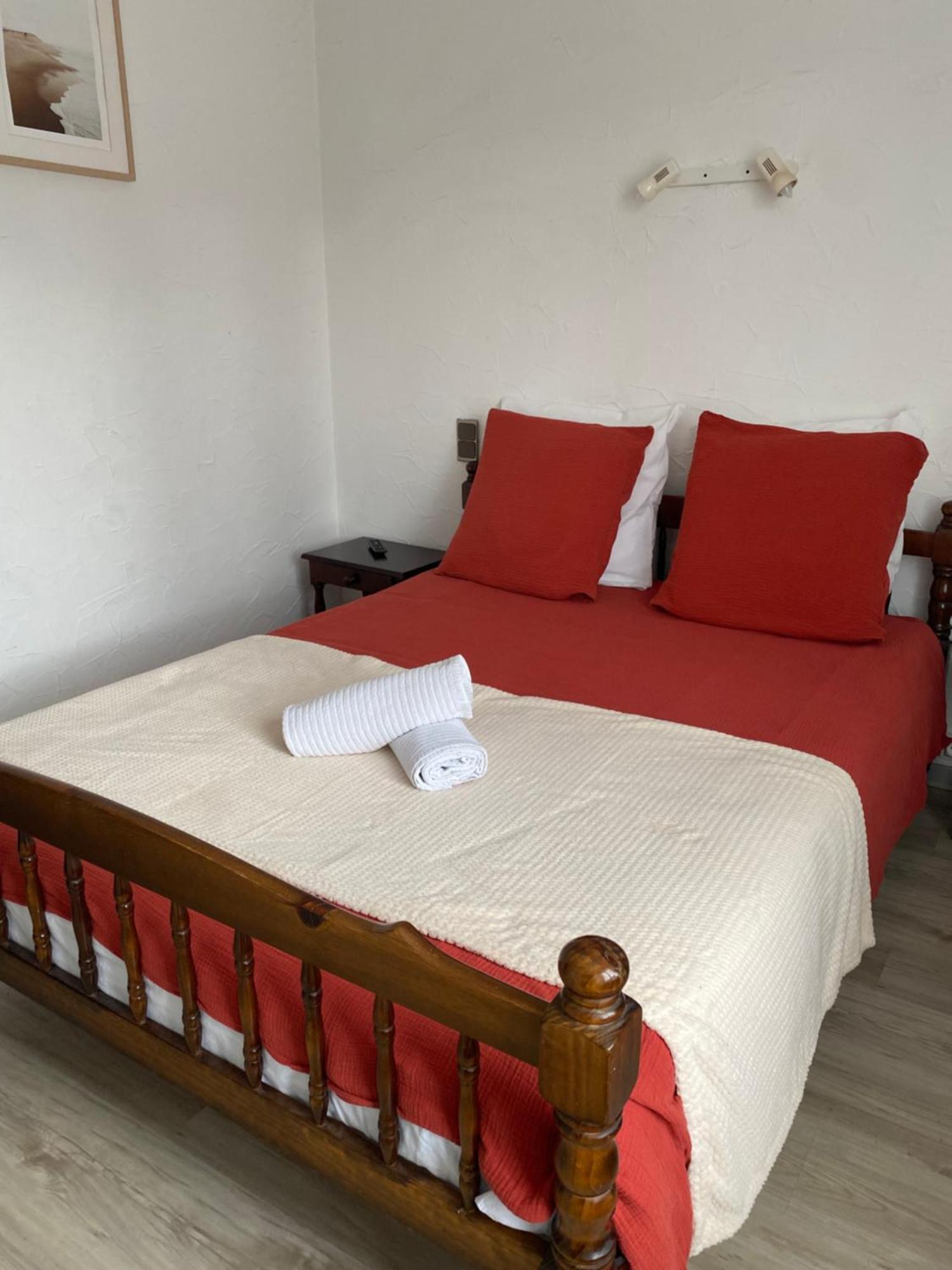 L' Auberge Campagnarde, Lourdes Poueyferre Экстерьер фото